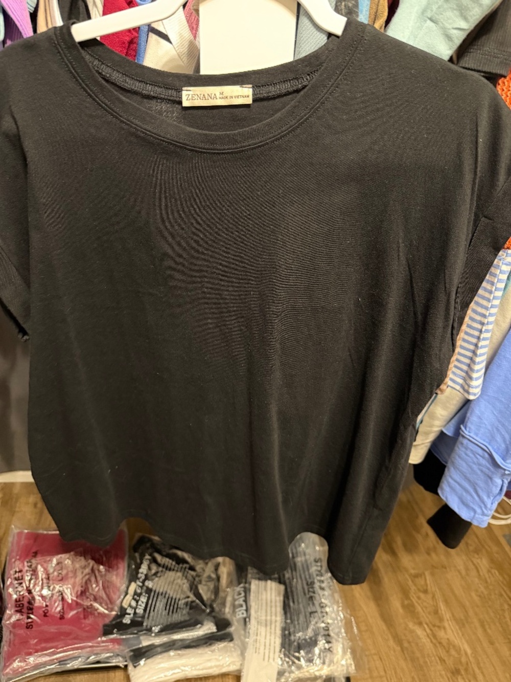 Zenana ROUND NECK FOLDED SHORT SLEEVE T-SHIRT